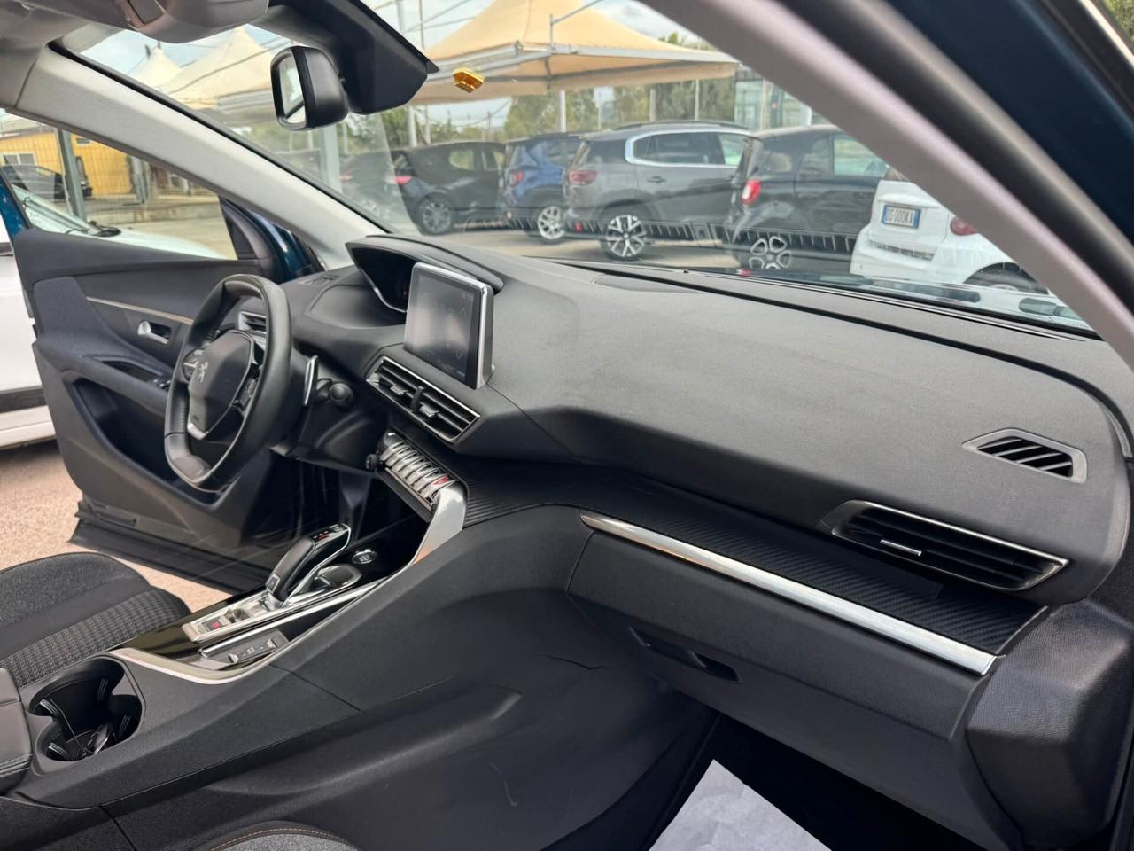 PEUGEOT 3008 1500 HDI 130CV AT8 UNICO PROPRIETARIO