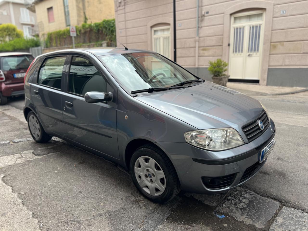 Fiat Punto 1.2 5 porte Dynamic clima 2004