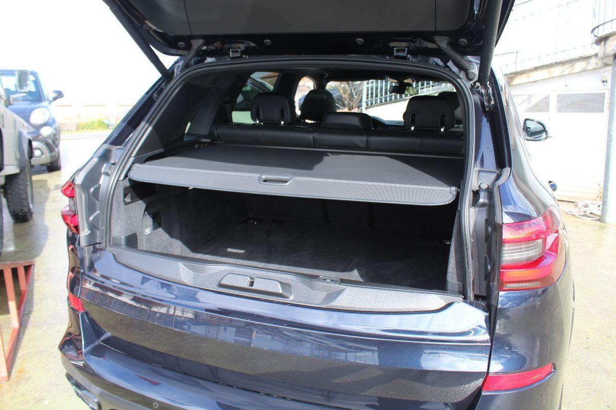 BMW - X5 - xDrive40d 48V Msport