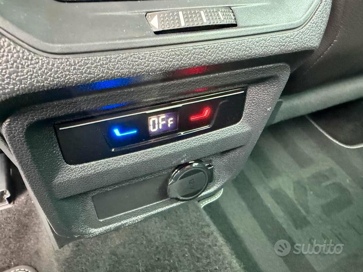 Volkswagen Tiguan 2.0 TDI 150 CV SCR DSG 4MOTION R-Line
