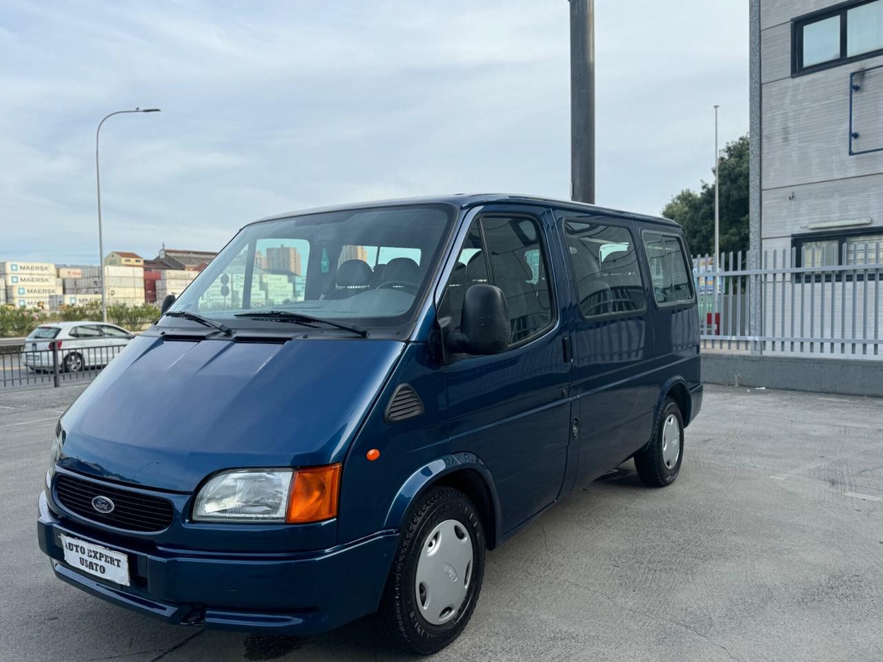 Ford Transit/Tourneo 2.5 TD/100CV PL 9 posti