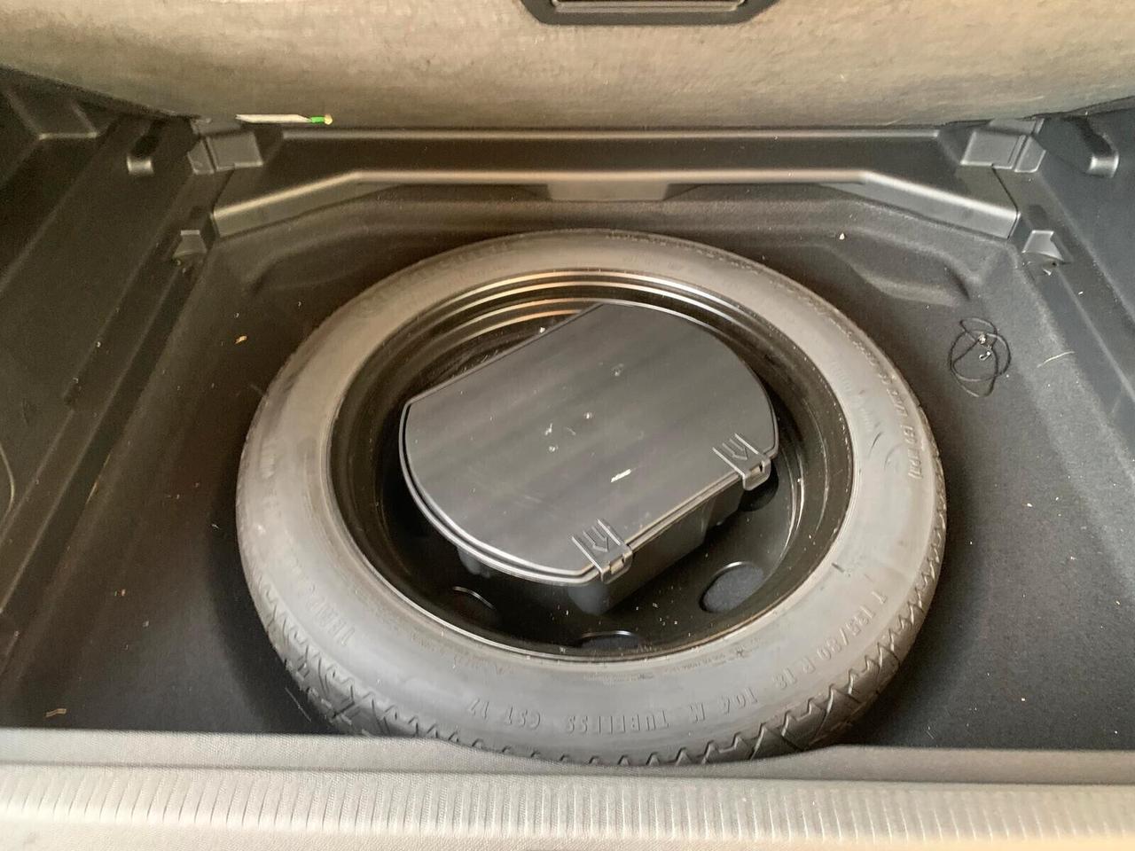 Peugeot 3008 BlueHDi 120 S&S "Allure" Unicoprop.