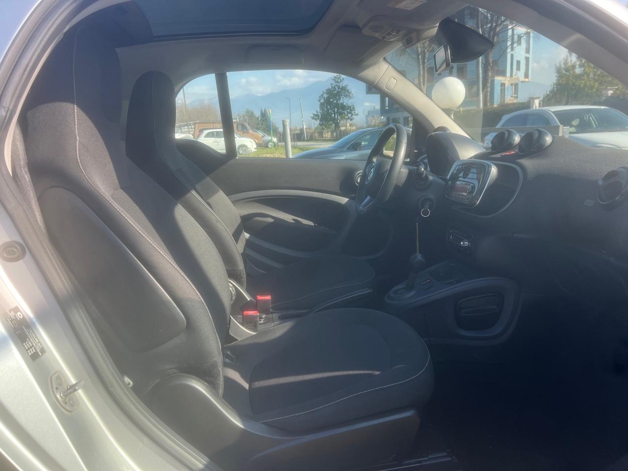 Smart ForTwo 1.0 52KW twinamic Passion-2017