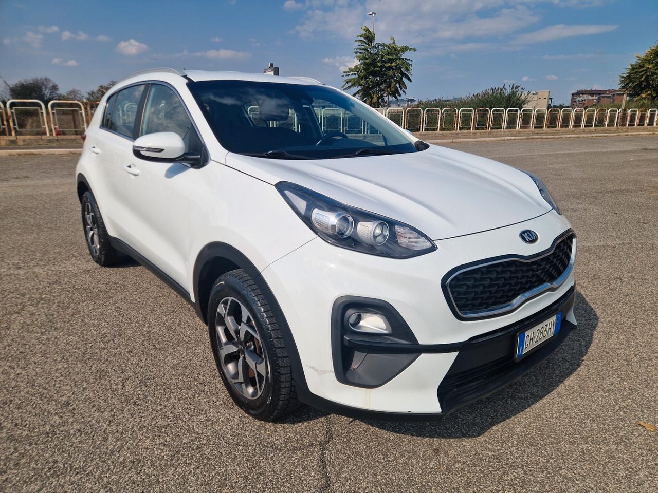 Kia Sportage 1.6 136cv Ibrida/diesel automatica