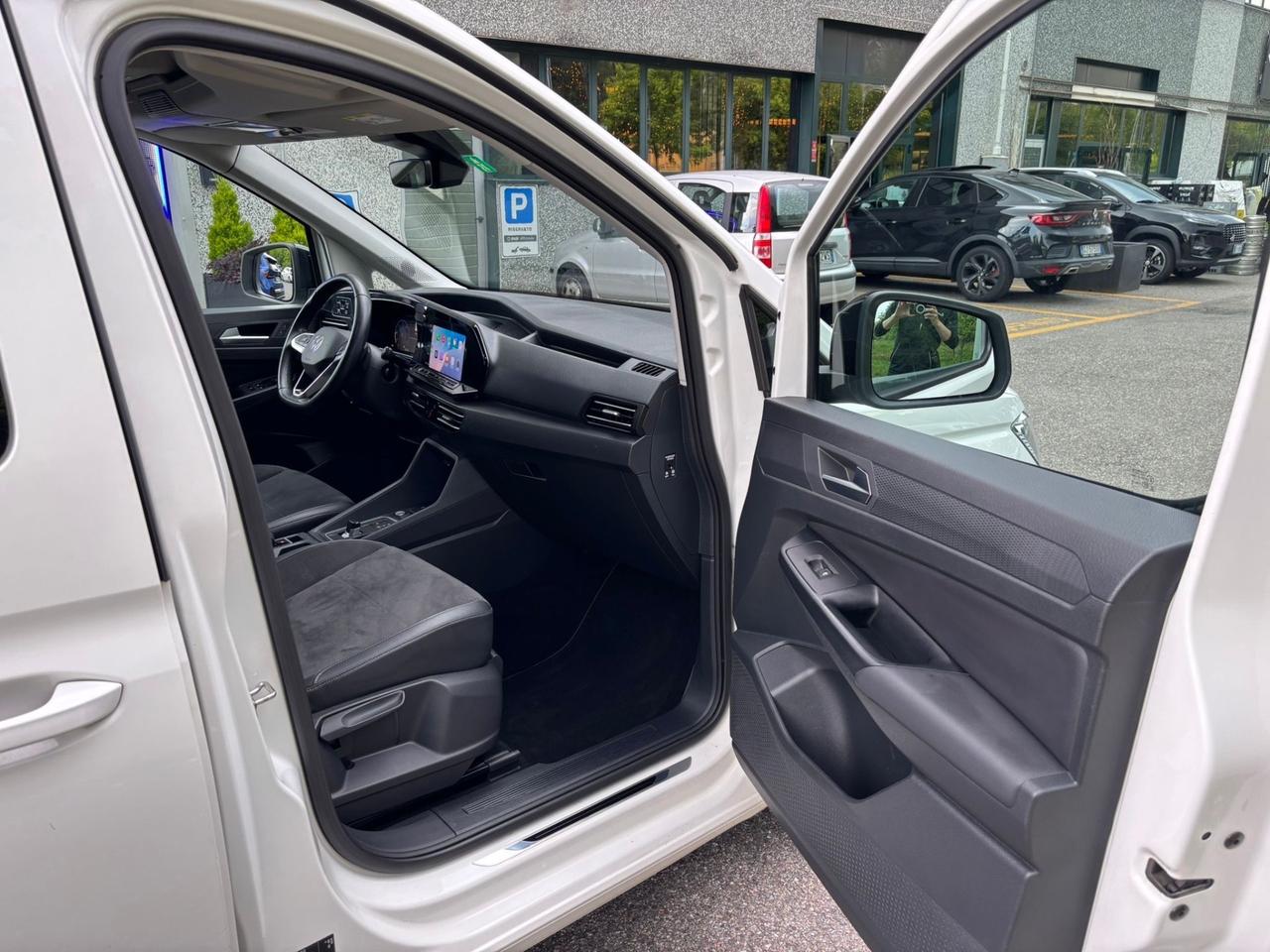Volkswagen Caddy Pianale Ribassato 2.0 TDI 122 CV DSG Style Maxi*7 POSTI