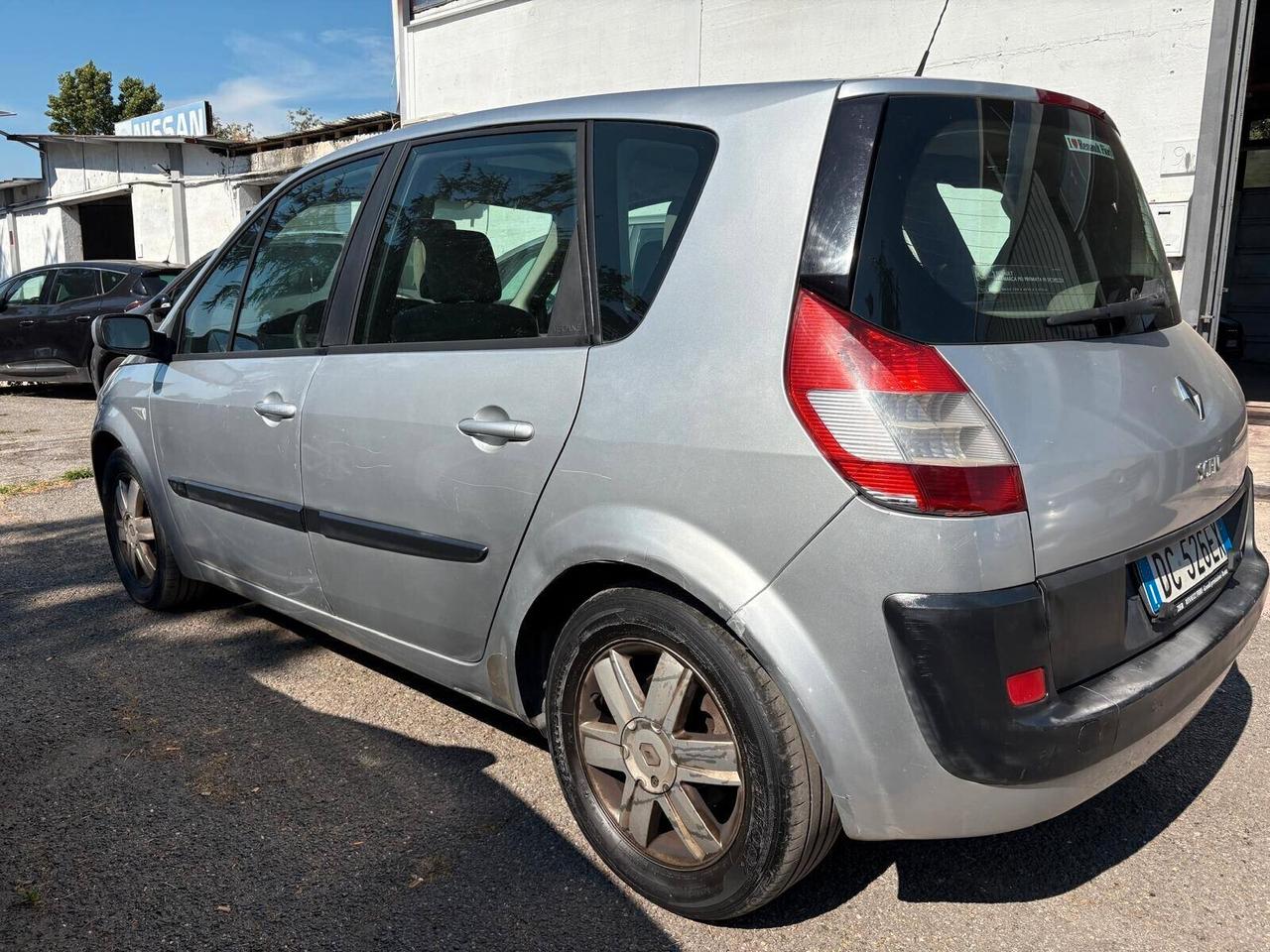 Renault Scenic Scénic 1.9 dCi/130CV Confort