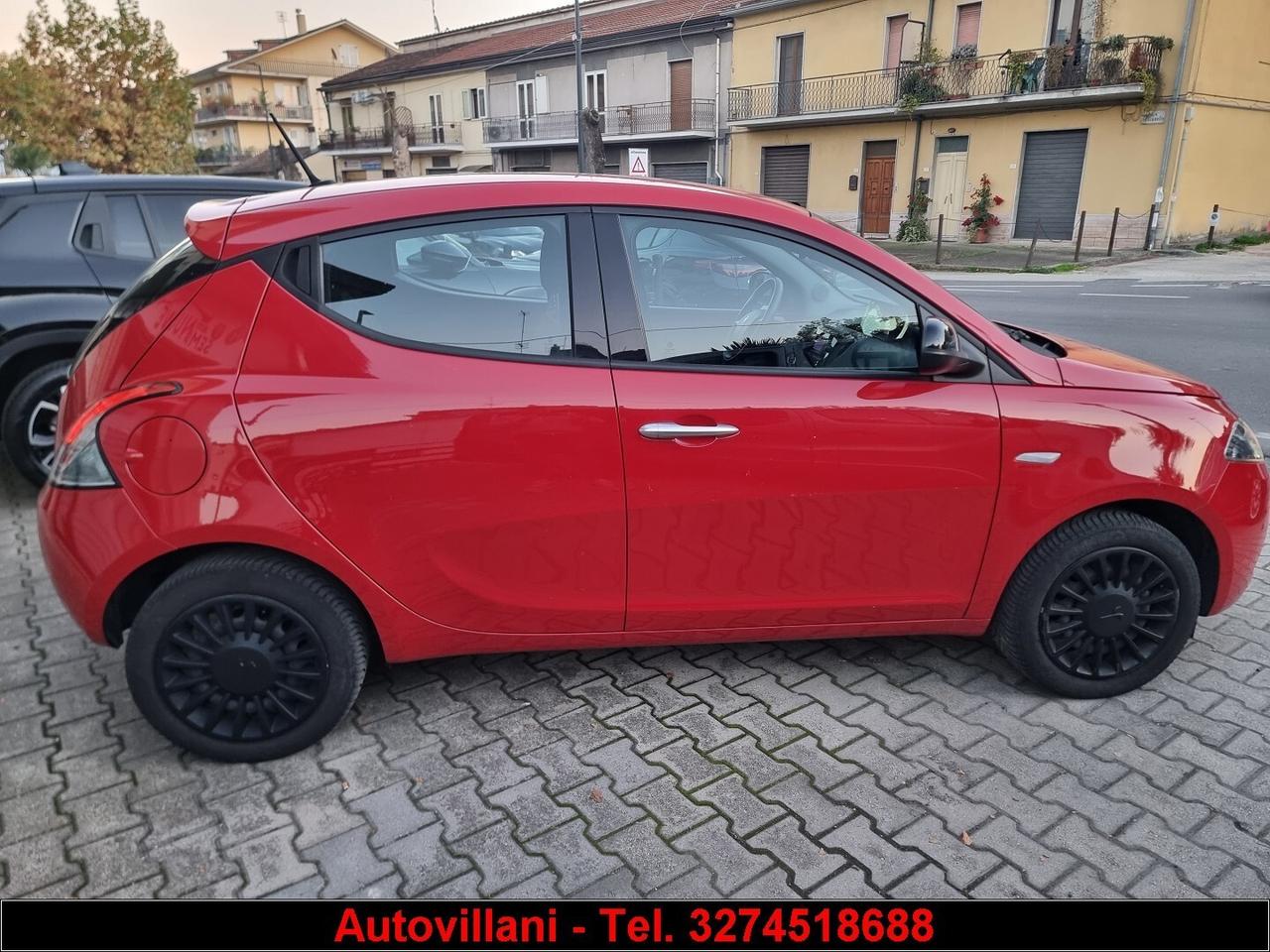 LANCIA YPSILON 1.2 69cv 5p GPL Alberta Ferrett 202