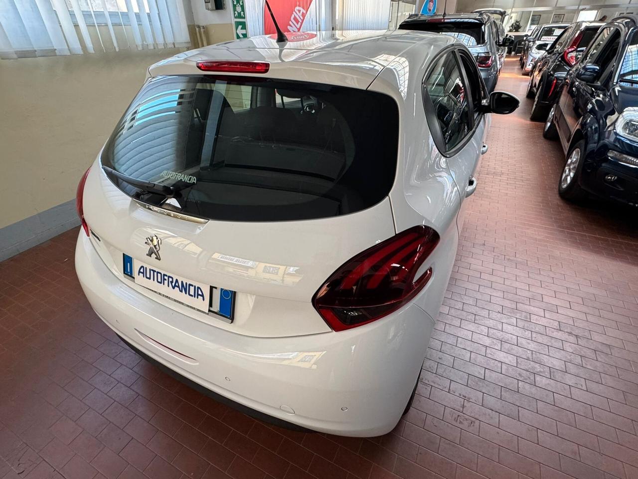 Peugeot 208 PureTech 68 5 porte Active