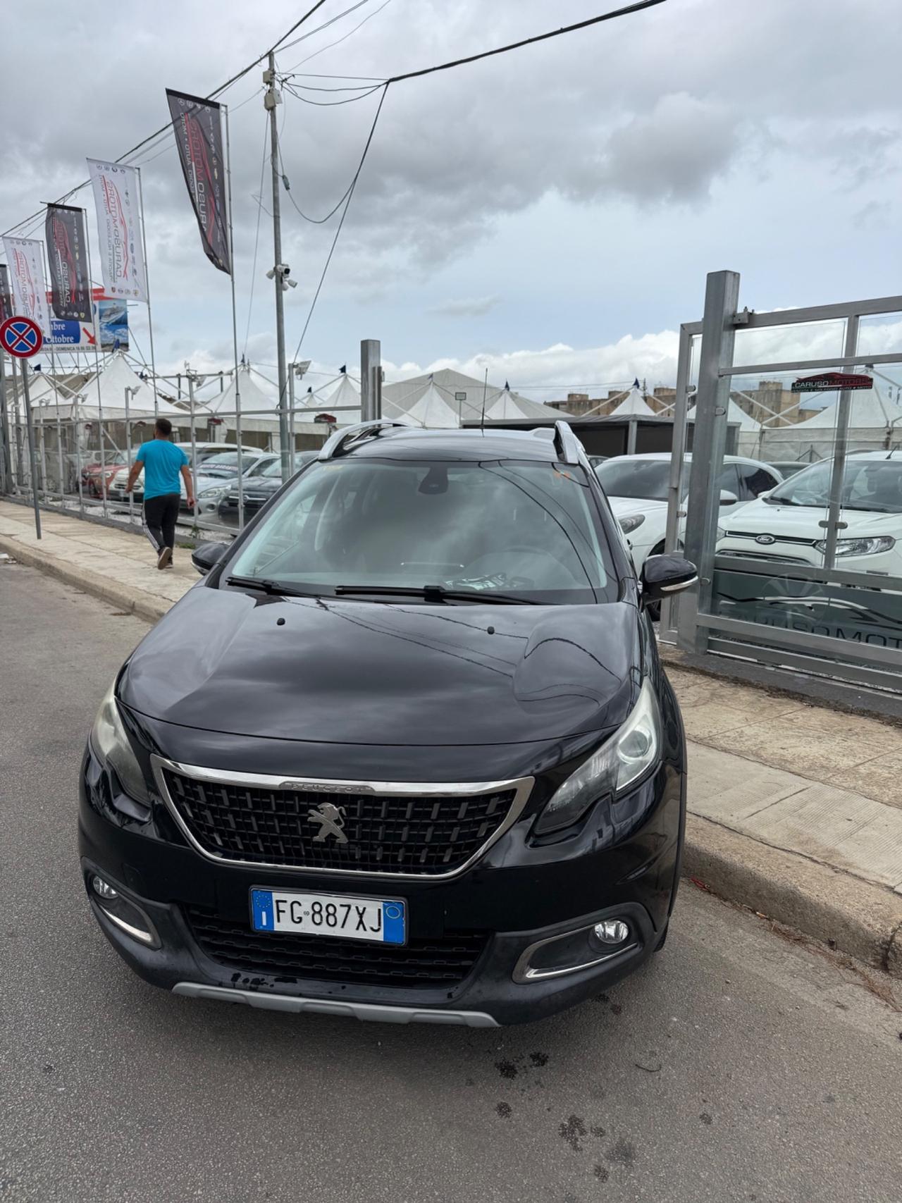 Peugeot 2008 BlueHDi 100 Allure
