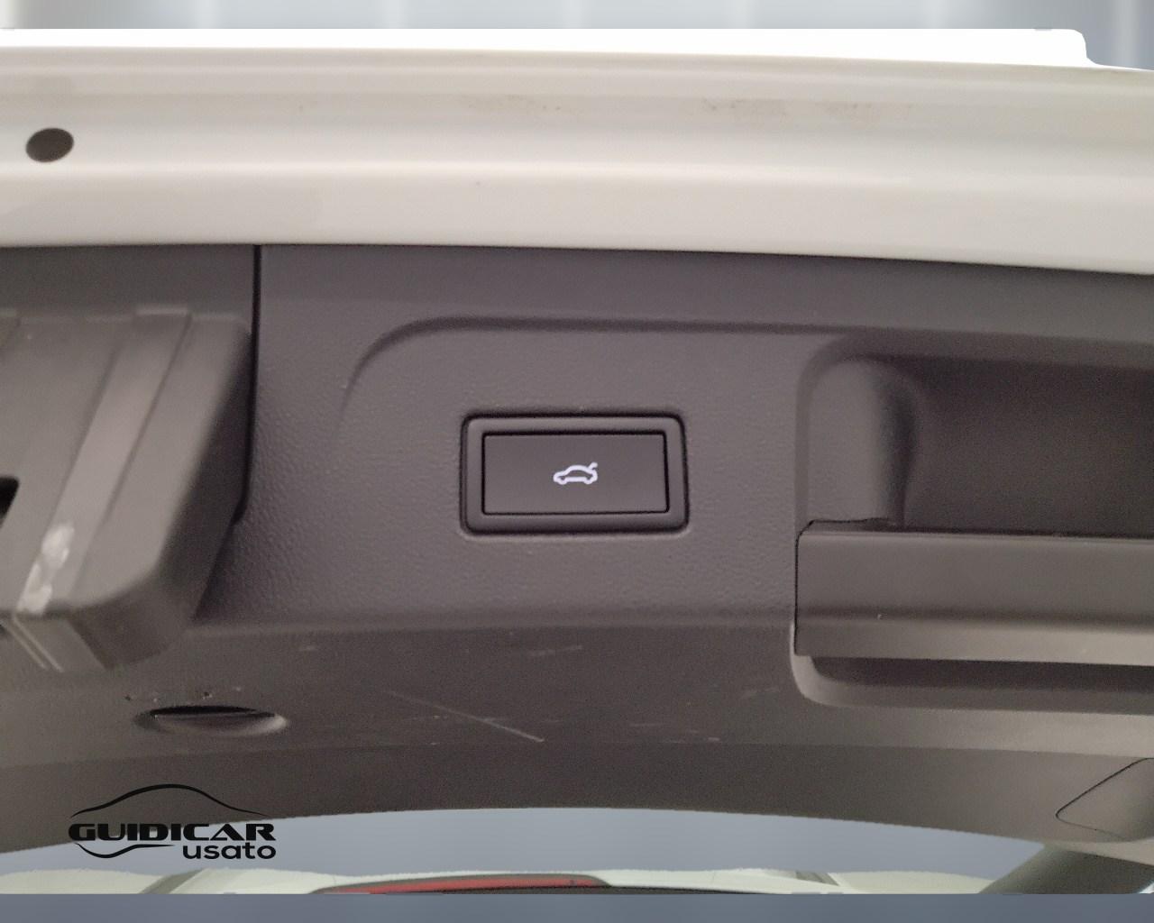 VOLKSWAGEN Touran III 2015 - Touran 1.5 tsi Edition Plus 150cv dsg