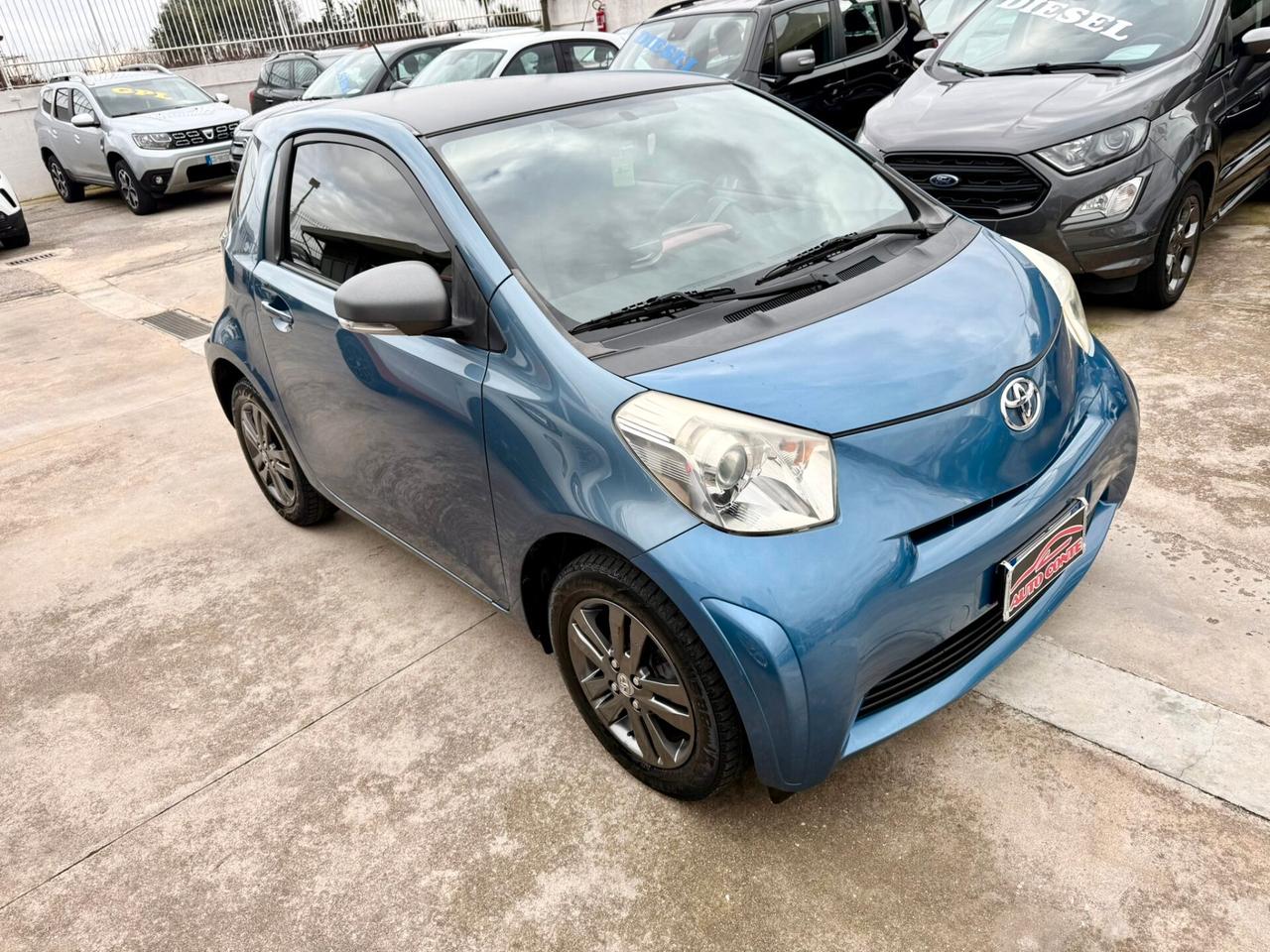 Toyota iQ 1.0 CVT Trend