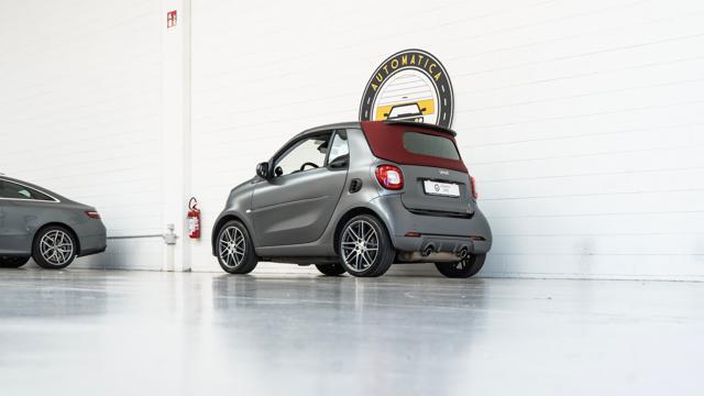 SMART Brabus 0.9 Turbo cabrio UNIPRO