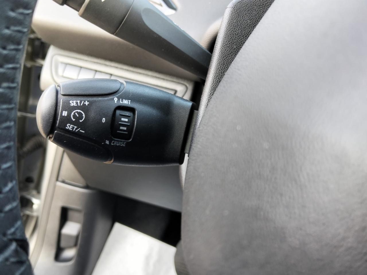 Peugeot 208 PureTech 82Cv 5P*Cerchi*Clima*Usb