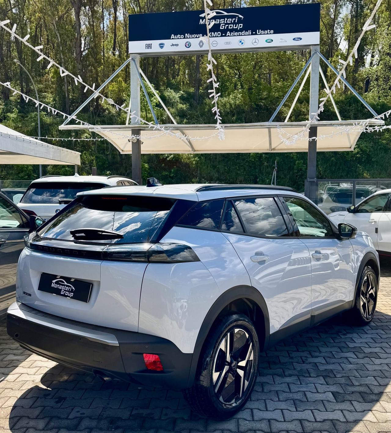 Peugeot 2008 PureTech 100 S&S Allure