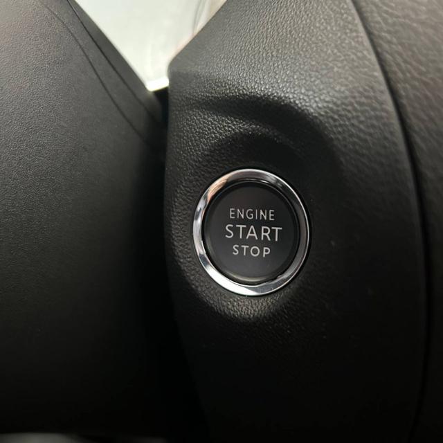 OPEL Grandland X 1.6 Hybrid4 Plug-in aut. AWD