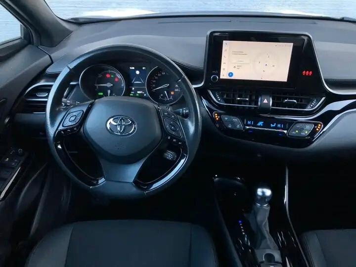 Toyota C-HR 1.8 Hybrid E-CVT Trend