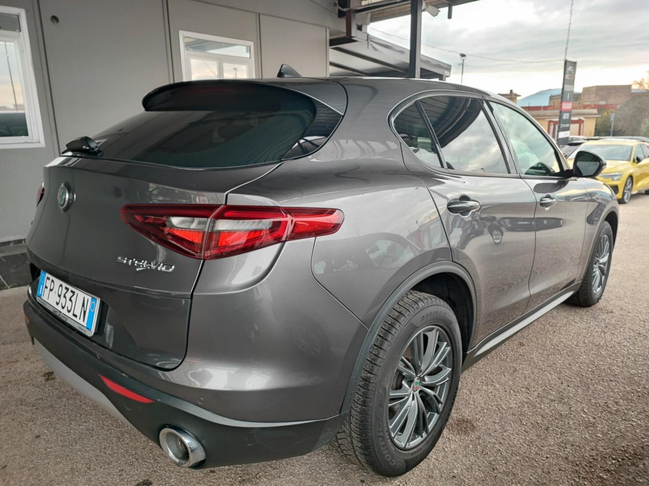 Alfa Romeo Stelvio 2.2 Turbodiesel 210 CV AT8 Q4 Executive