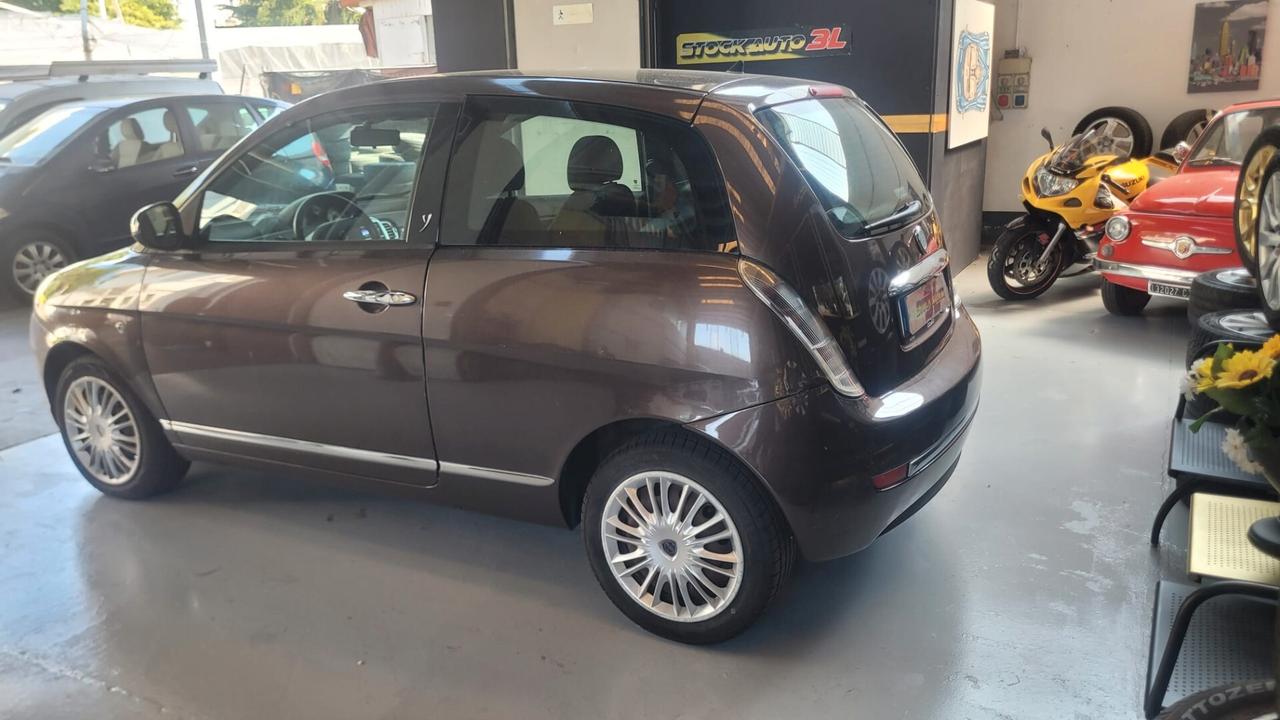 Lancia Ypsilon 1.2 69 CV