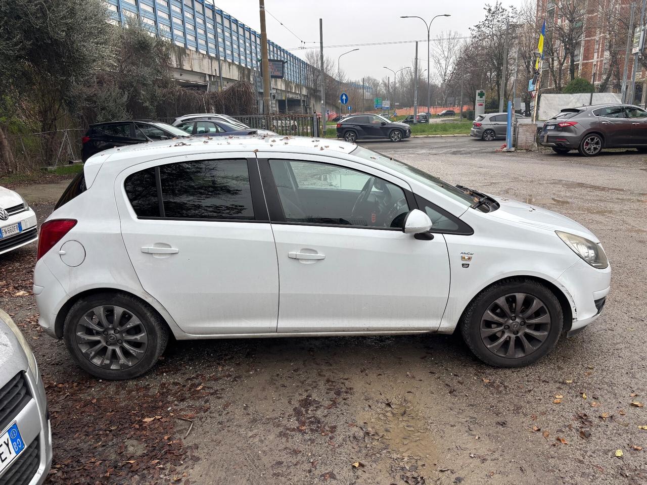 Opel Corsa 1.2 80CV 5porte GPL-TECH Edition