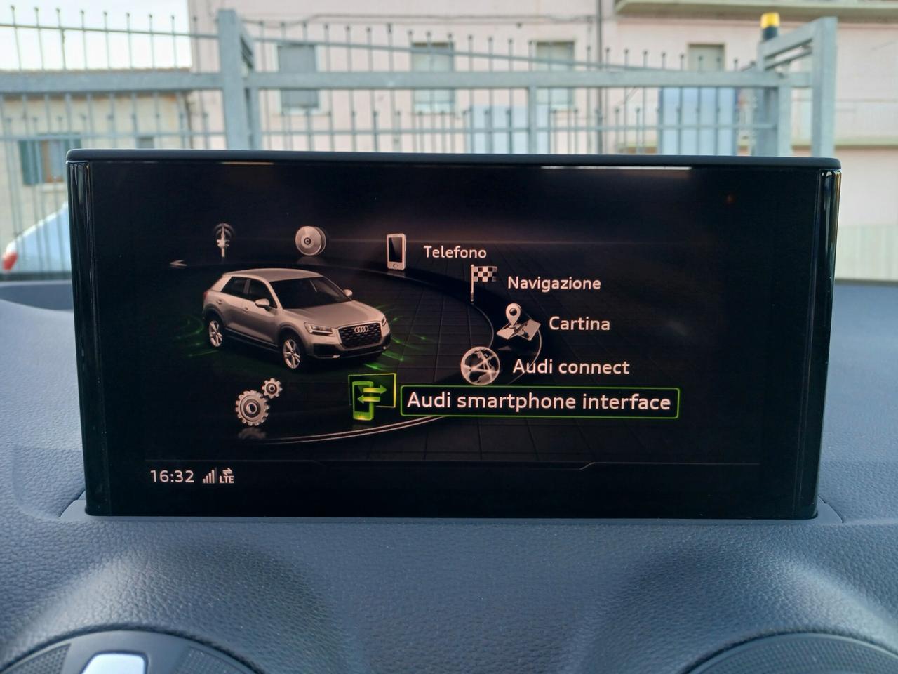 Audi Q2 TFSI 110CV BENZ 2022 ADVANCED