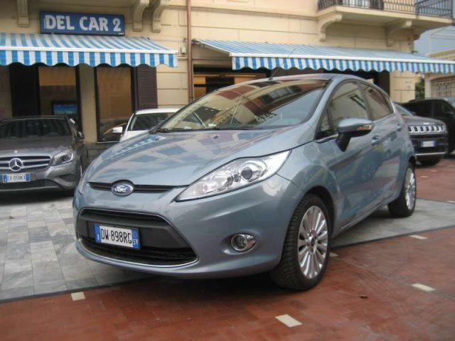 FORD Fiesta 1.2 82 CV 5 PORTE TITANIUM