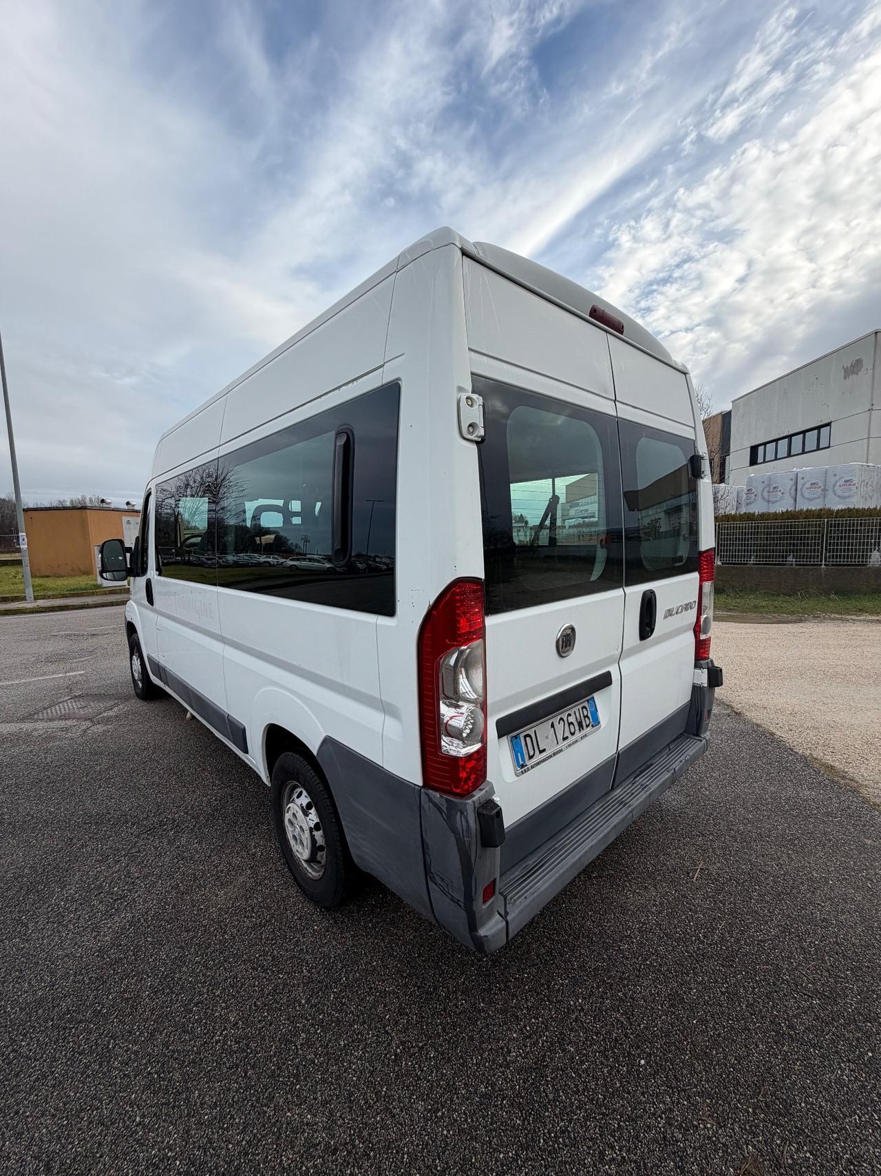 Fiat Ducato 33 2.3 MJT 9 POSTI