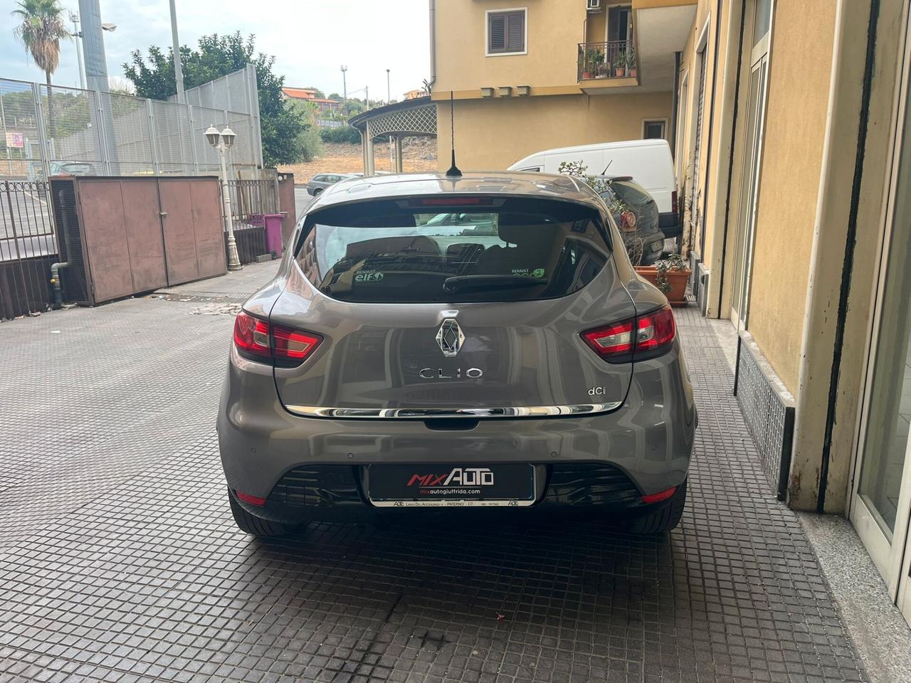 Renault Clio 1.5 dCi 8V 75CV Wave