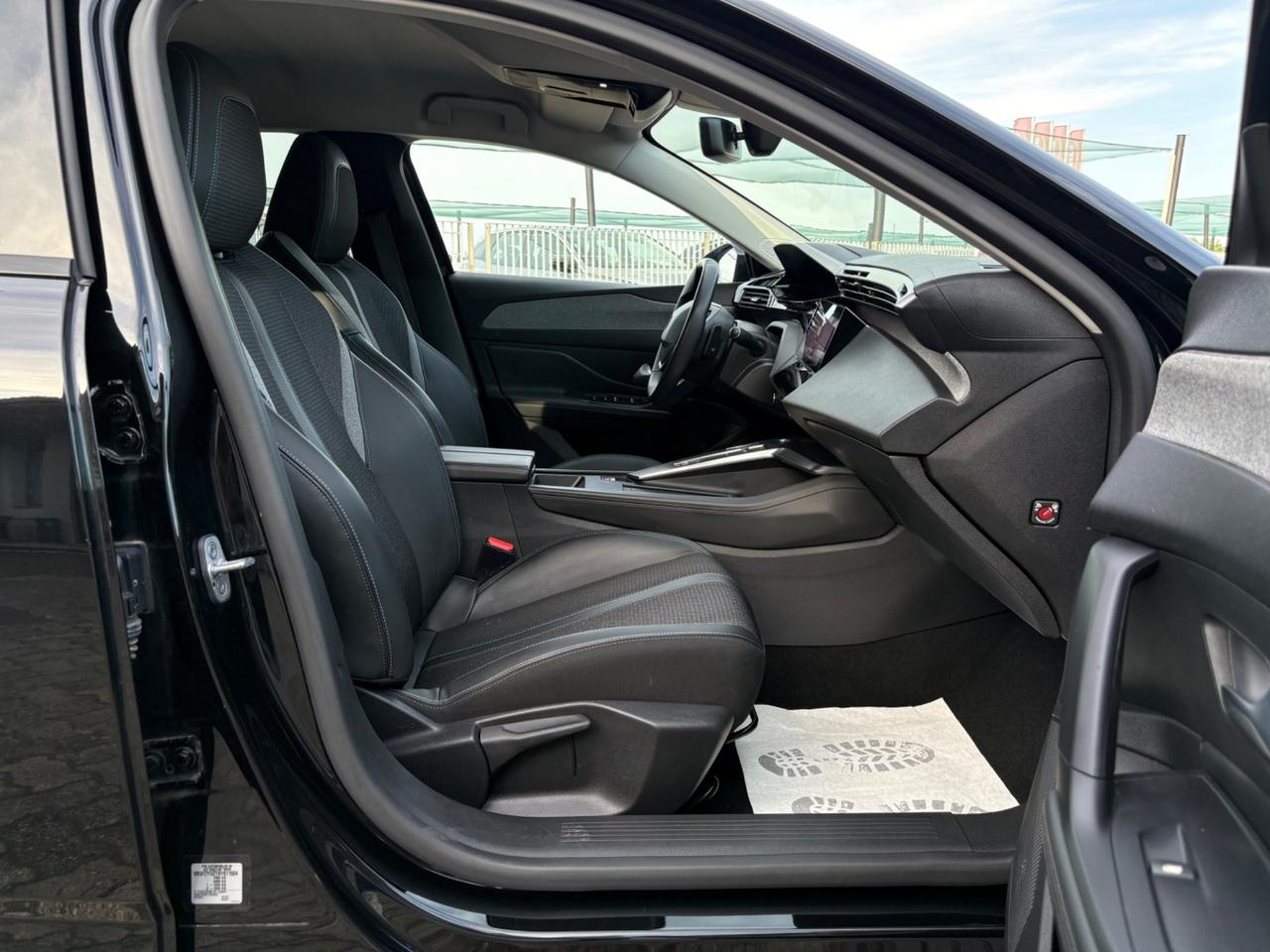 Peugeot 308 BlueHDi 130 S&S EAT8 SW Allure