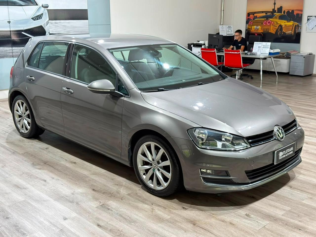 VOLKSWAGEN GOLF 1.6 TDI 105cv 4MOTION HIGHLINE