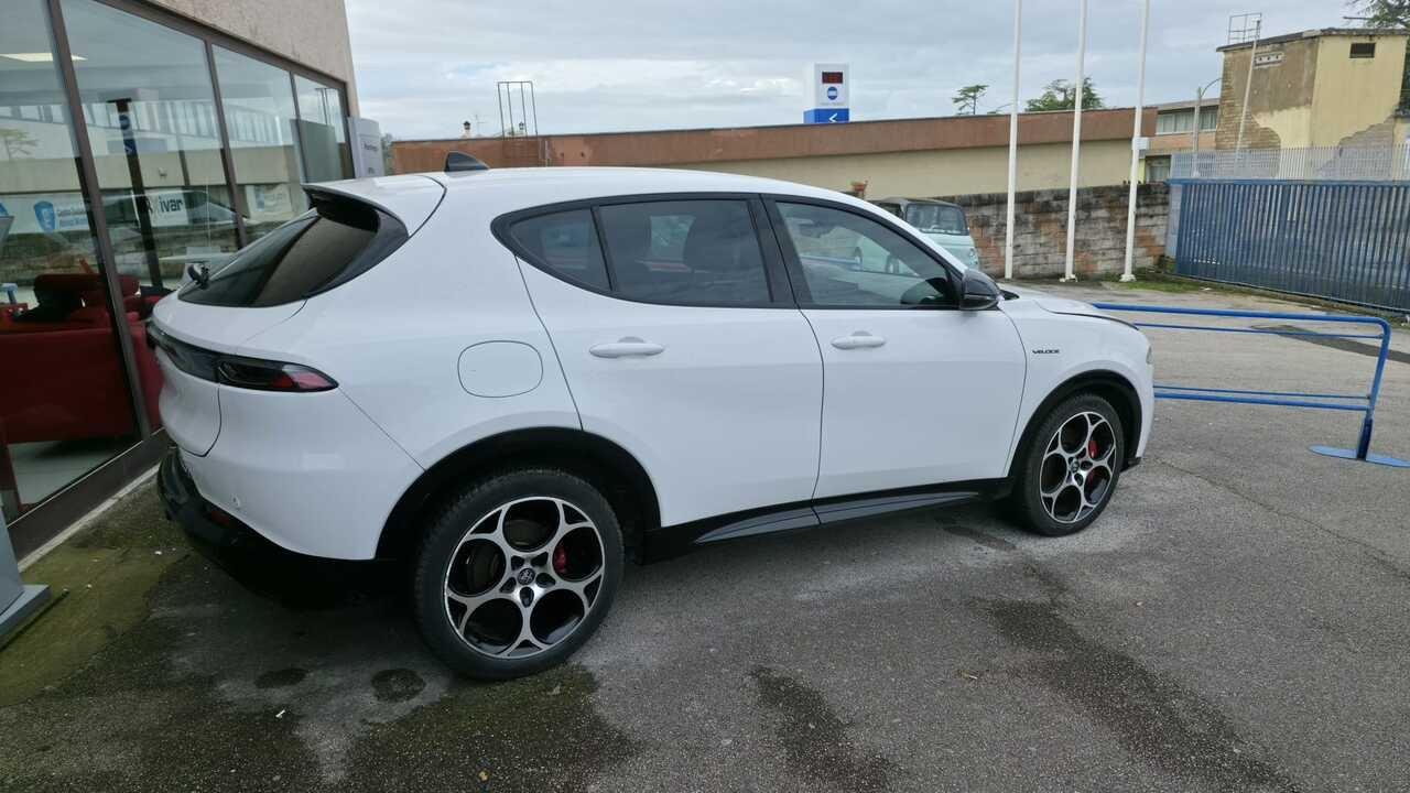 ALFA ROMEO Tonale - Tonale 1.5 hybrid Veloce 160cv tct7