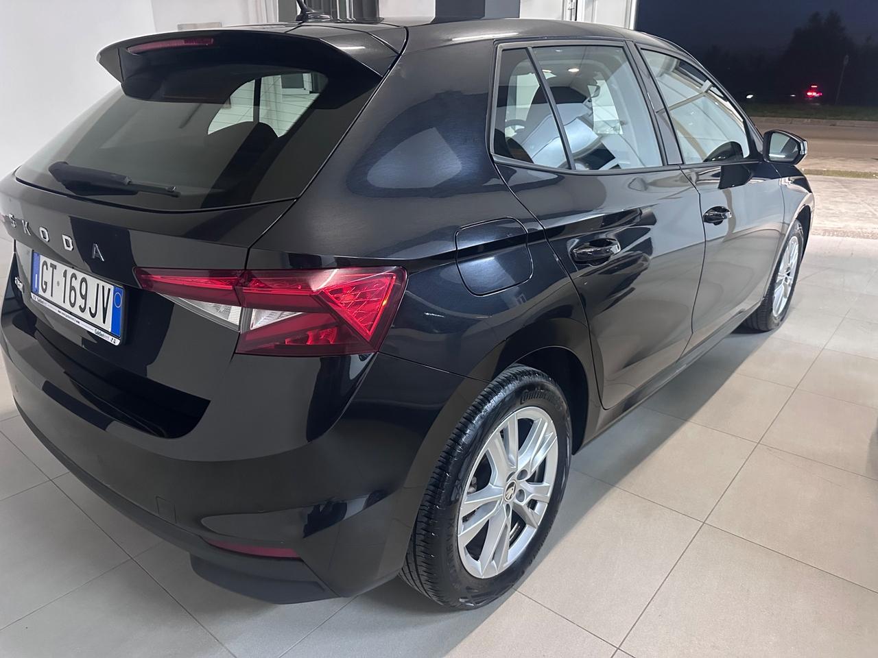 Skoda Fabia 1.0 MPI 80 CV Monte Carlo