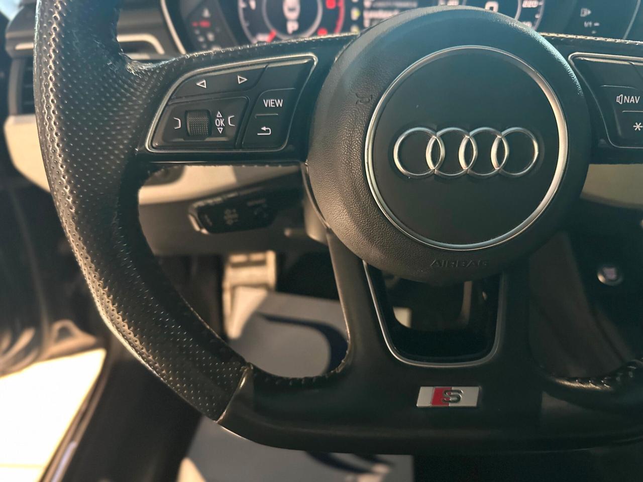 Audi A5 2.0 TDI quattro S tronic S-Line SPORTBACK - SPB