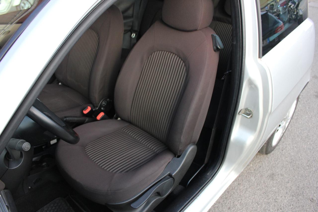 Lancia Ypsilon 1.2 60 CV Argento