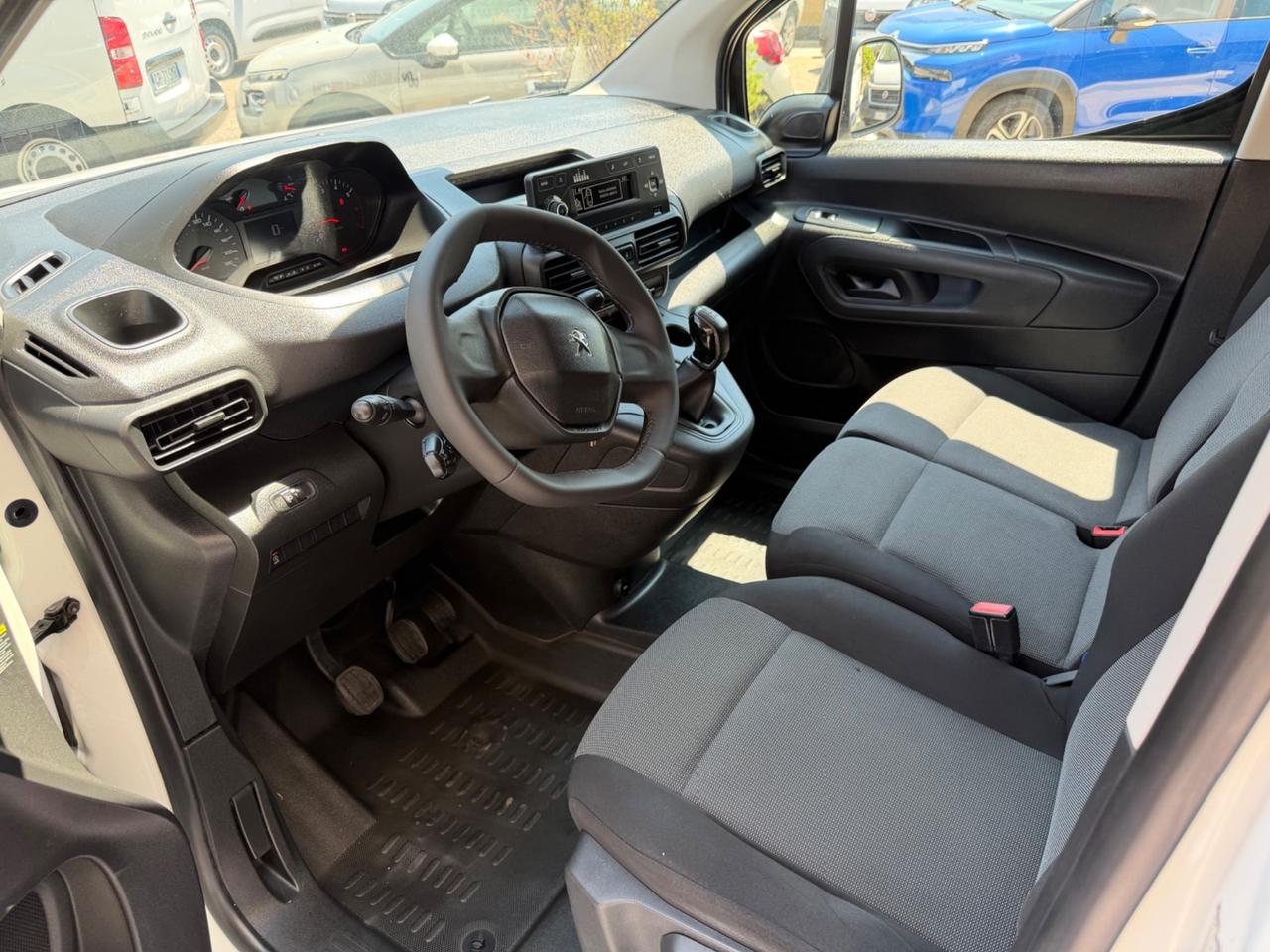 Peugeot Partner 1.5 BLUEHDI L2 100CV 3 posti - PASSO LUNGO -