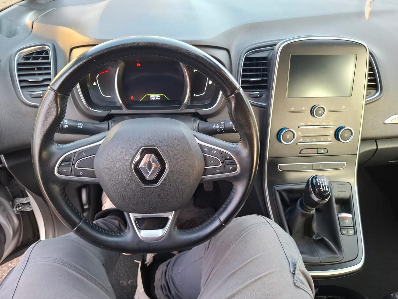 Grand Scenic 1.5 dci 2018 7 POSTI SOLO 114.000 KM