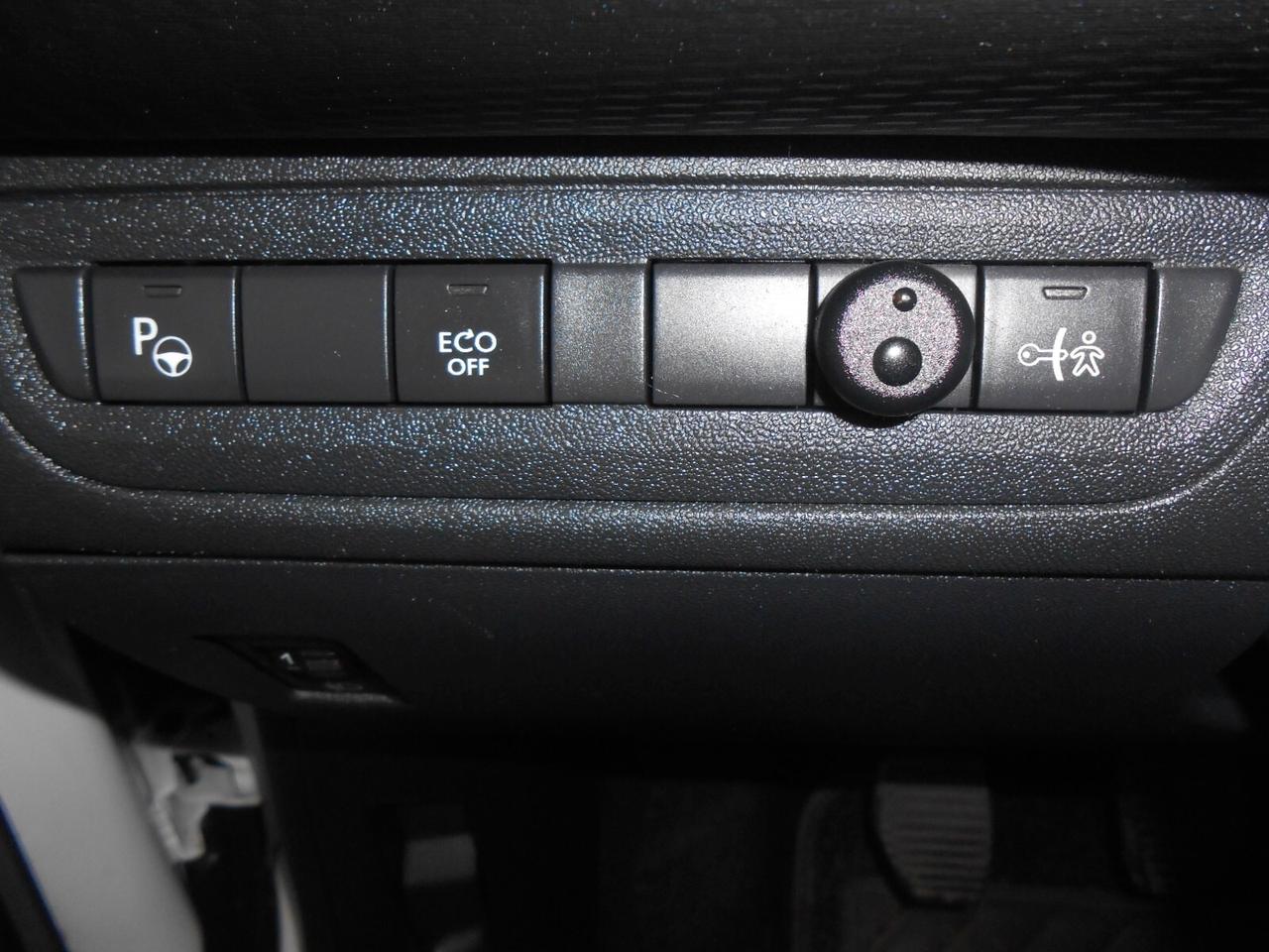 Peugeot 2008 1.6 e-HDi 115 CV Stop&Start Allure