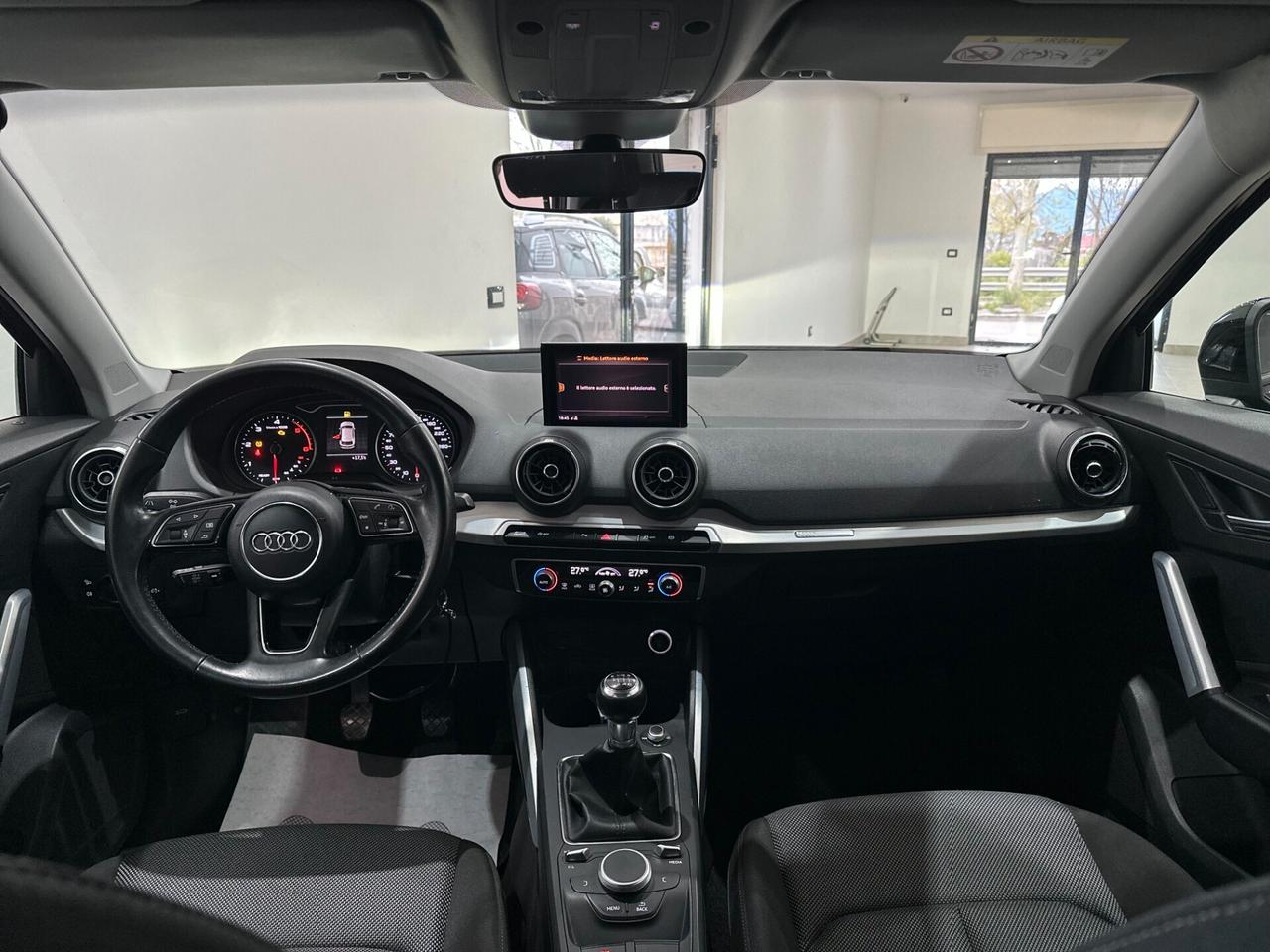 Audi Q2 30 TDI Identity Black