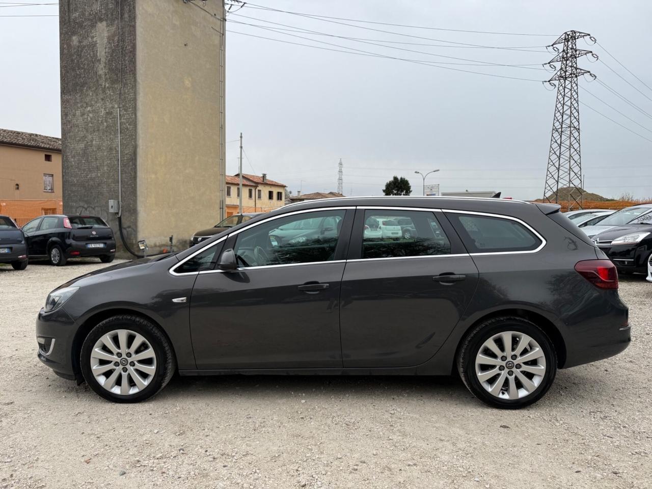 Opel Astra 1.7 CDTI 130CV 5 porte Cosmo