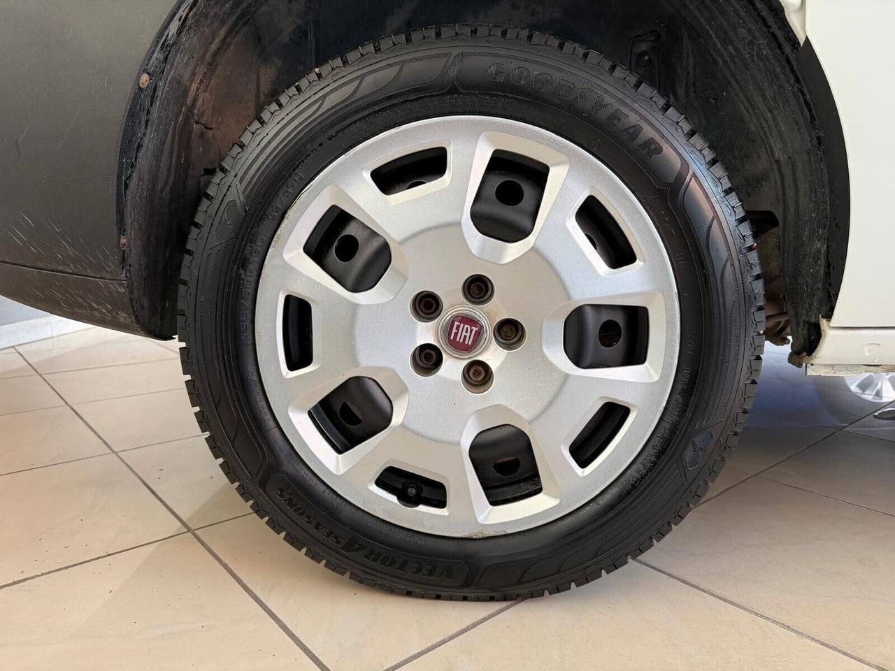 FIAT DOBLO' 1.4 BENZINA DEL NORD ITA 2015