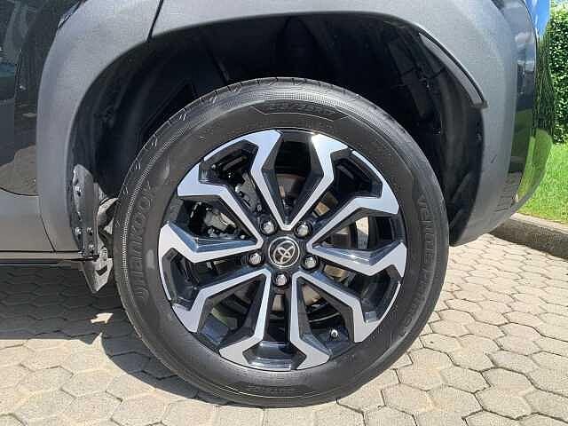 Toyota Yaris Cross 1.5 Hybrid 5p. E-CVT AWD-i Trend
