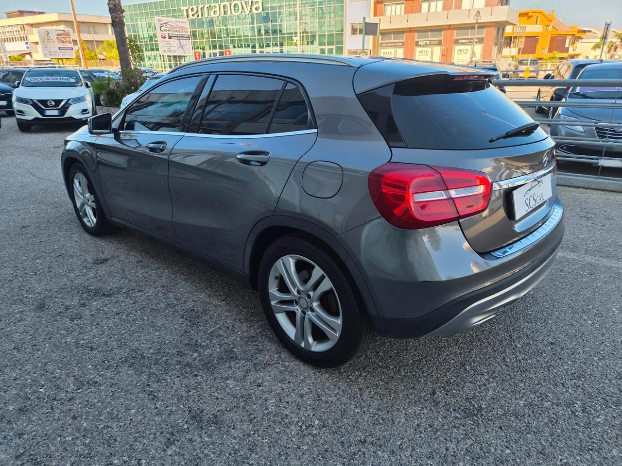 Mercedes-benz GLA 220 CDI Automatic Premium
