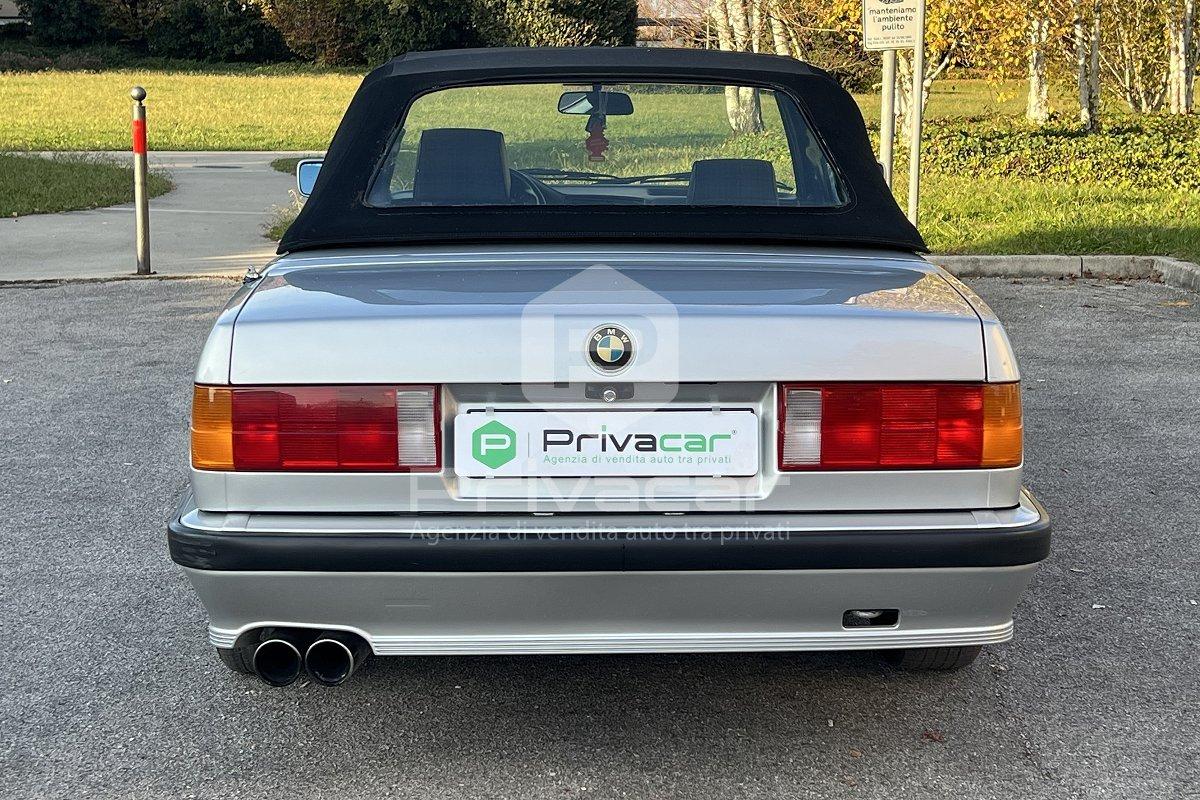 BMW 320i Cabriolet