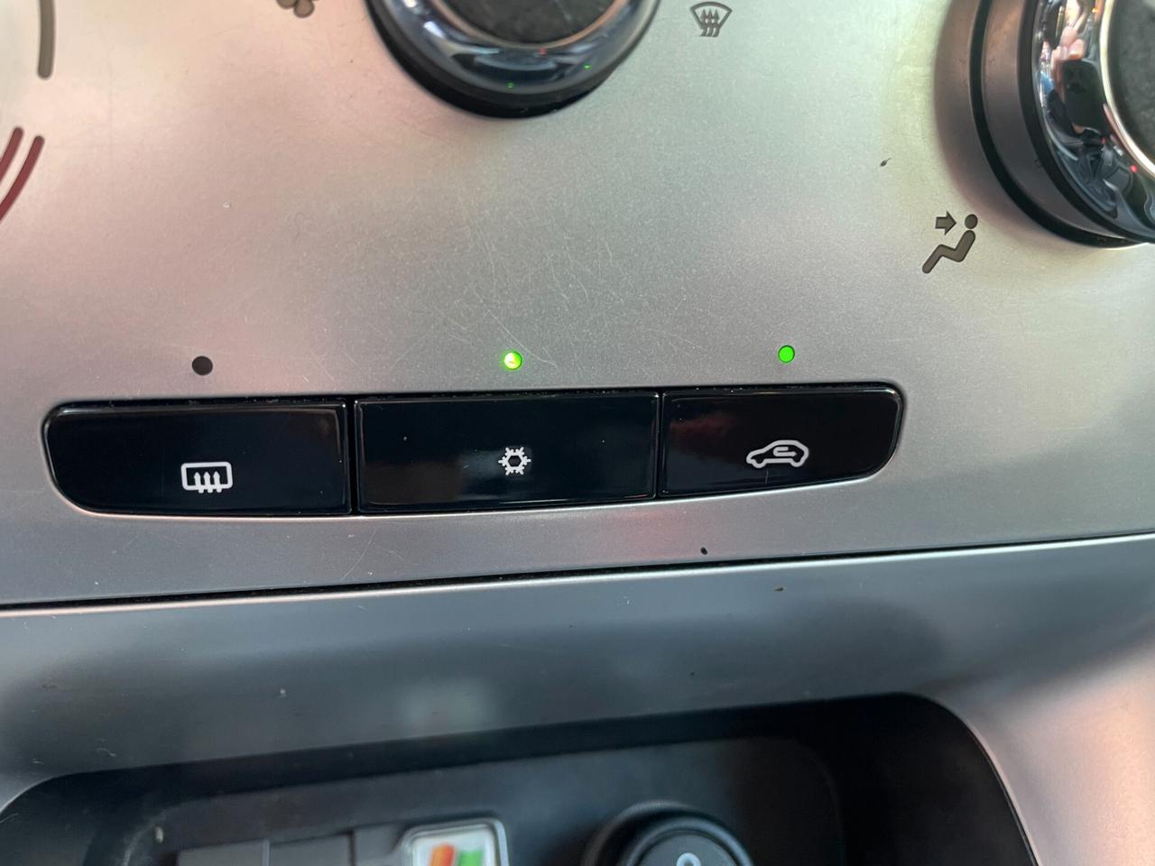 Lancia Delta UNICO PROPRIETARIO - NEOPATENTATI