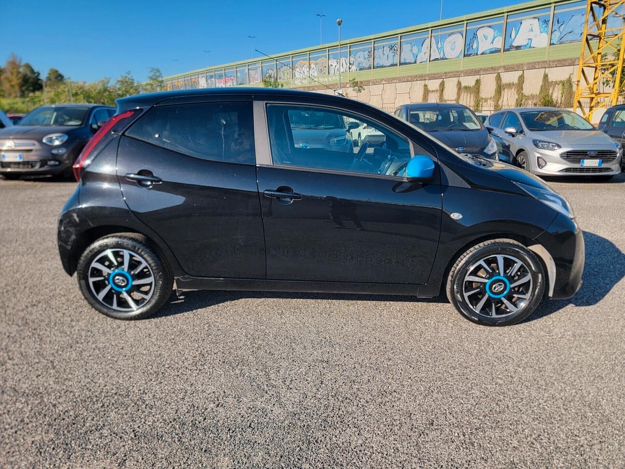 Toyota Aygo 1.0 72 CV x-clusiv GARANZIA TOYOTA