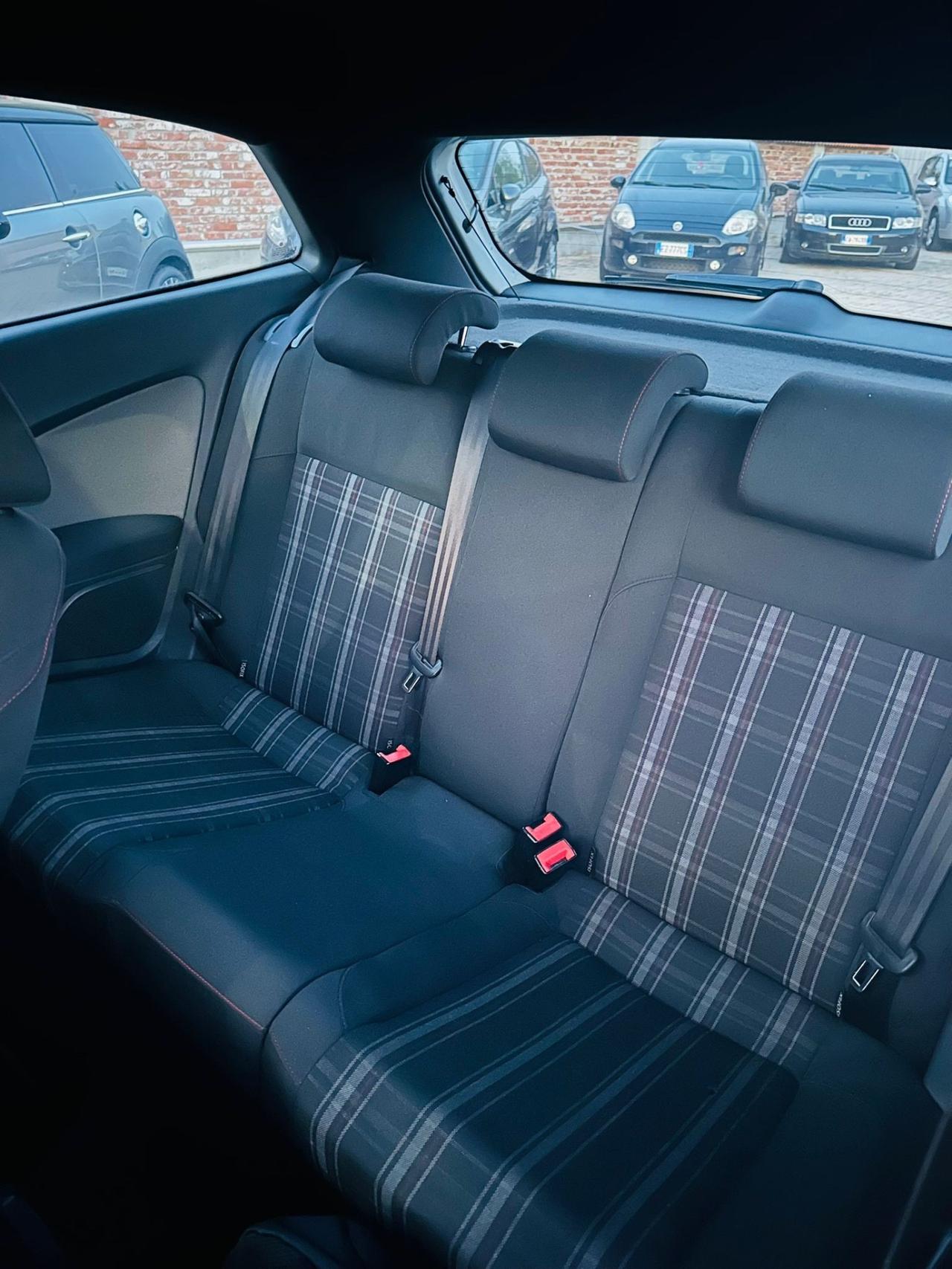 Volkswagen Polo 1.4 TSI DSG 3 porte GTI