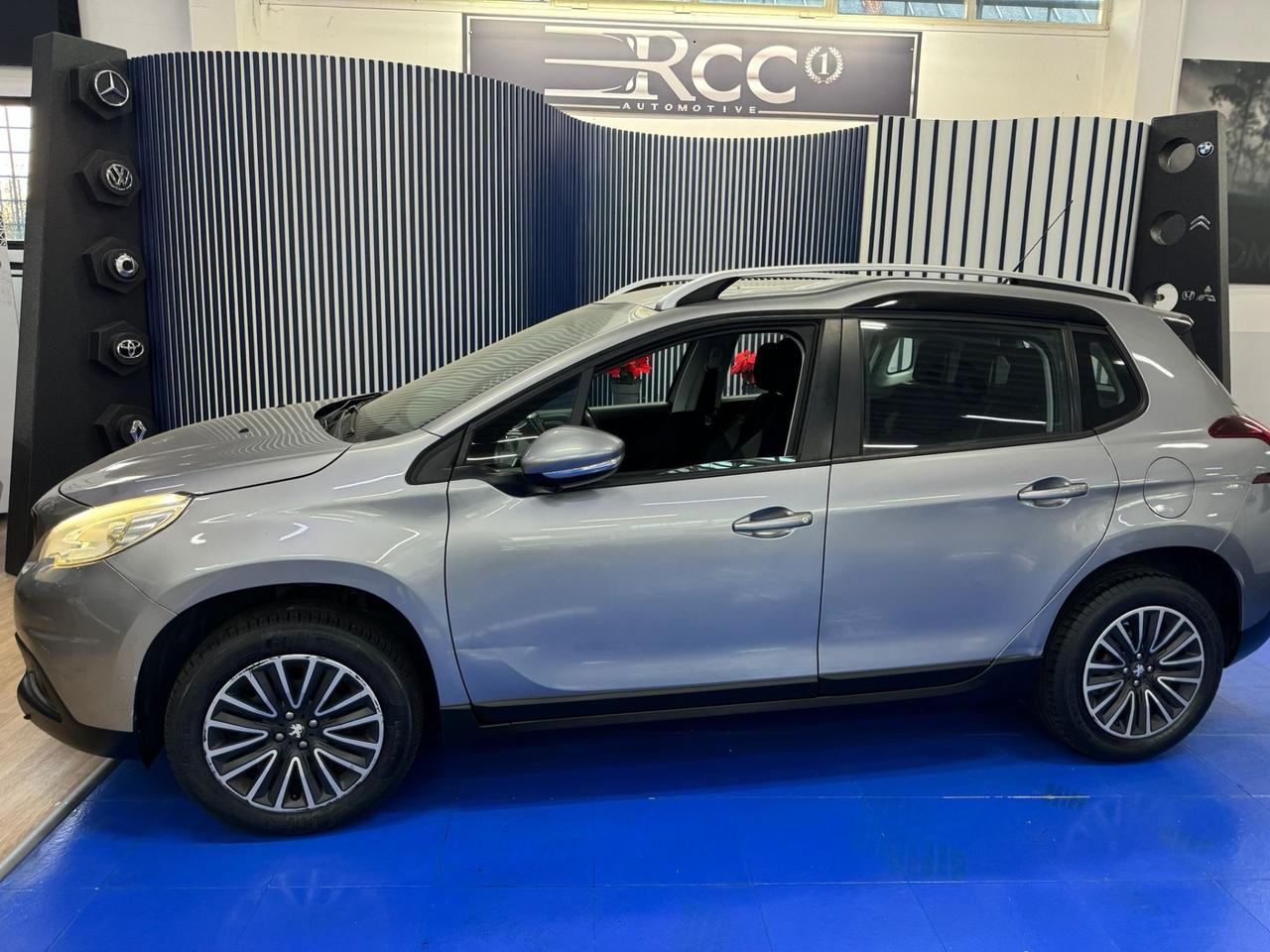 Peugeot 2008 PureTech 82 Access