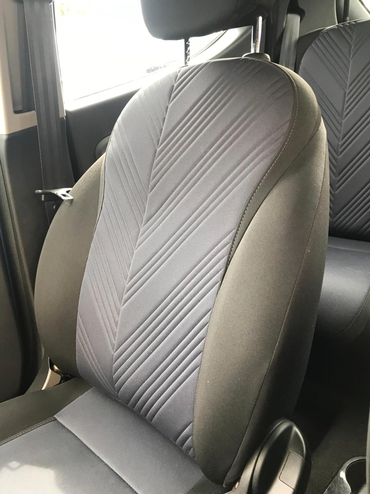 Lancia Ypsilon 1.0 FireFly 5 porte S&S Hybrid Ecochic Silver