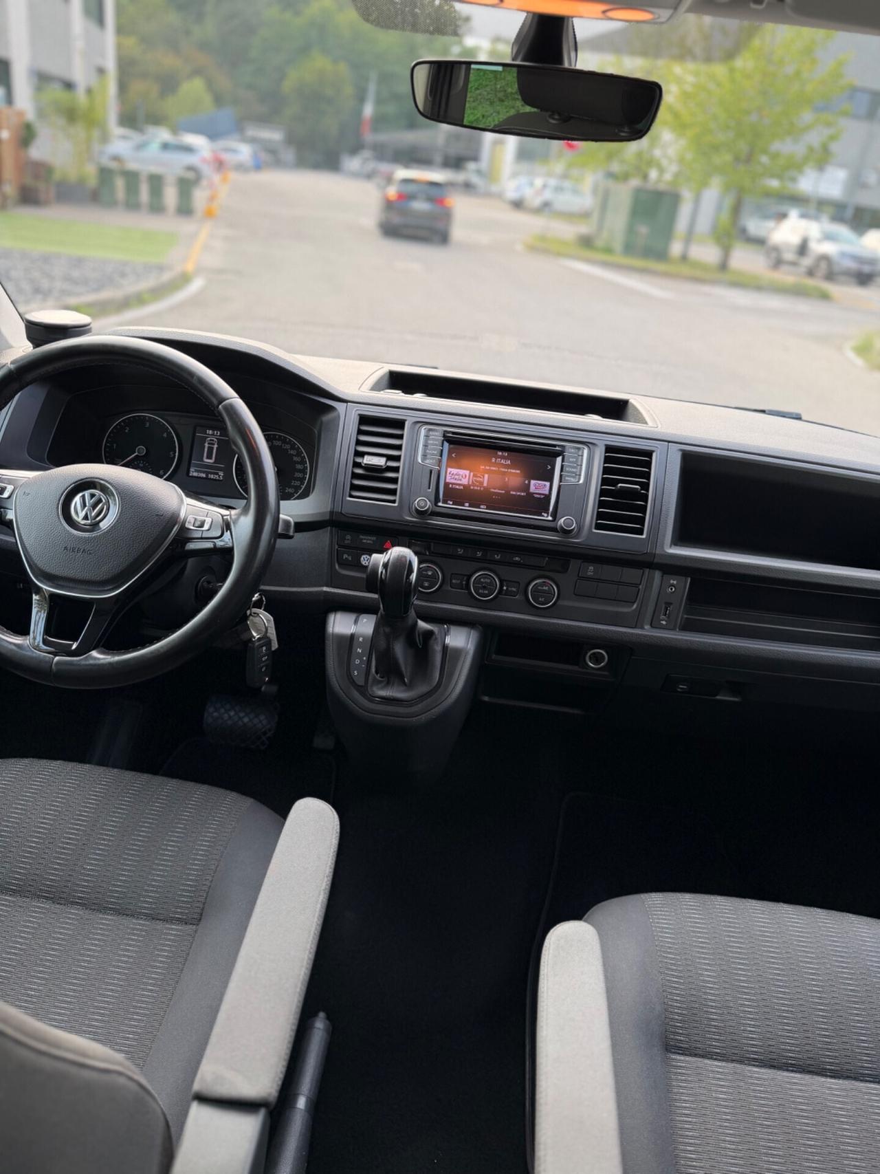 Volkswagen Caravelle 2.0 TDI 150CV DSG 4 Motion PC Comfortline