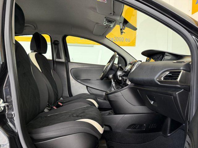 LANCIA Ypsilon 1.3 MJT 95 CV 5p. S&S Platinum NEOPATENTATI