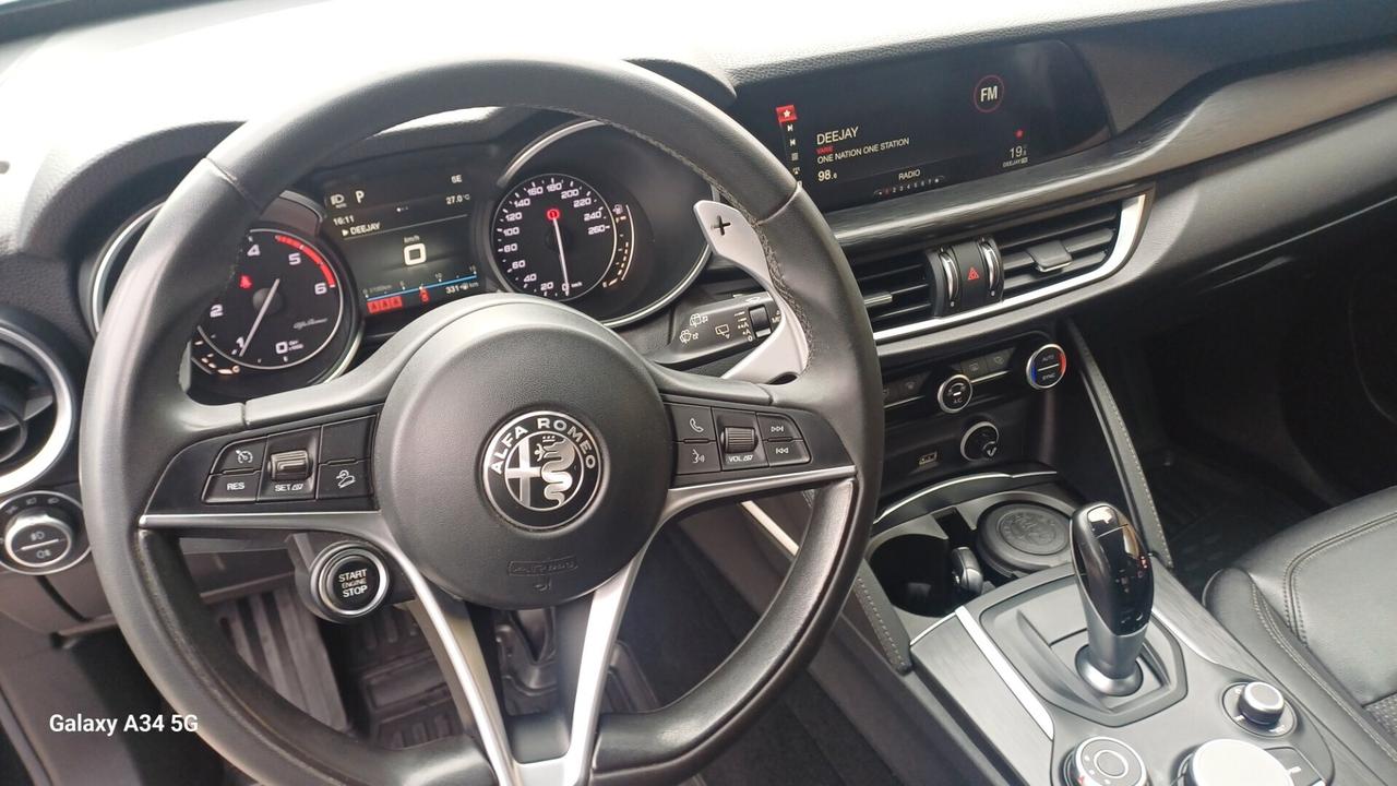 Alfa Romeo Stelvio 2.2 210 CV AT8 Q4 Executive